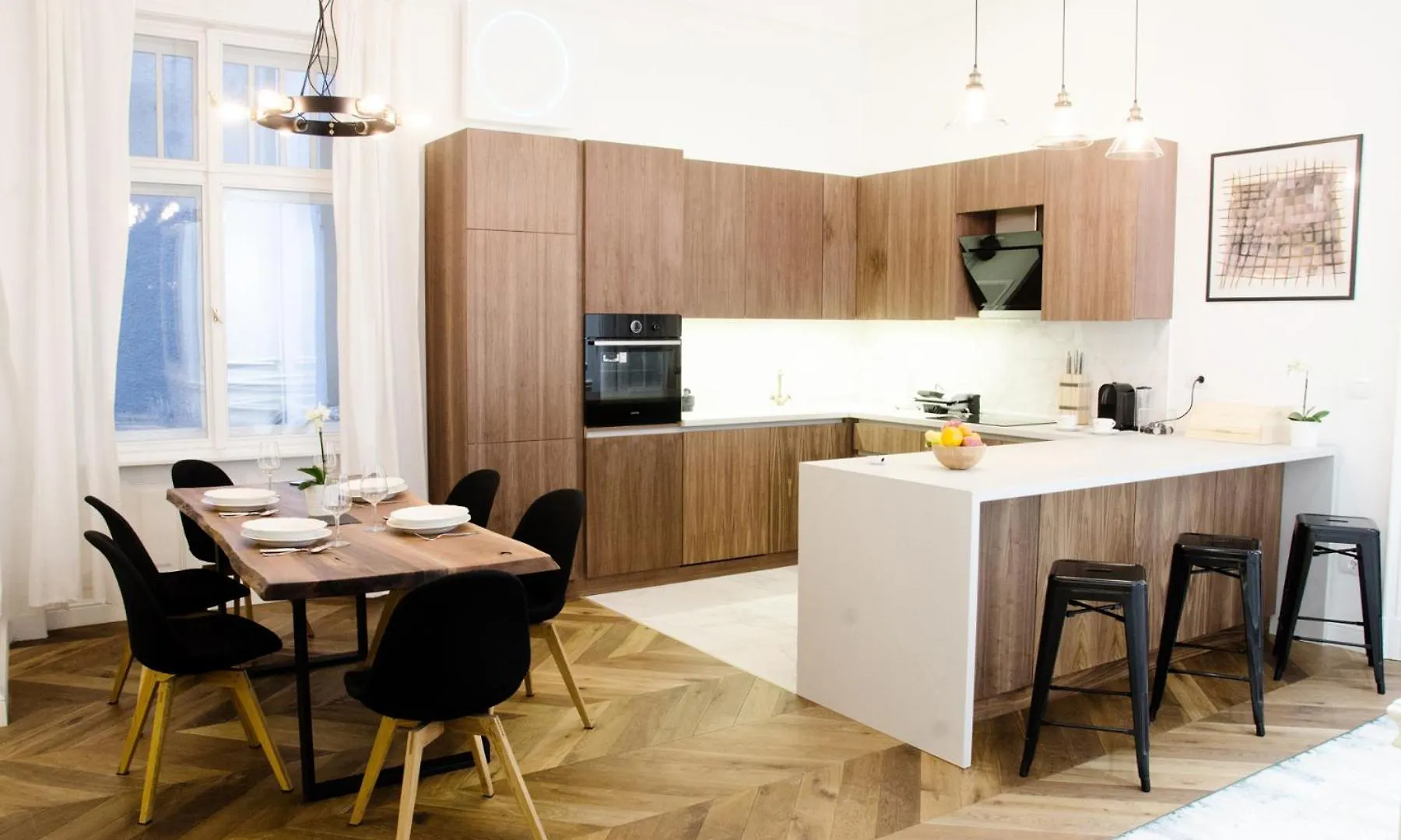 Luxury Apartment By Hi5 - Best Location 3-Br Budapest Magyarország