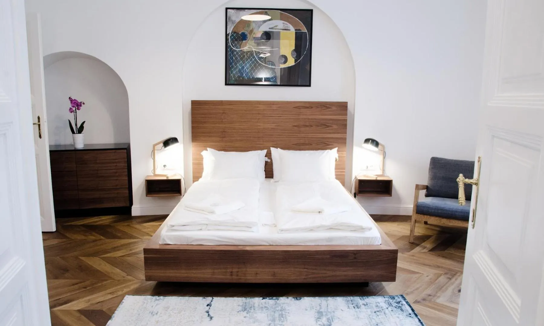 Luxury Apartment By Hi5 - Best Location 3-Br Будапешт Венгрия